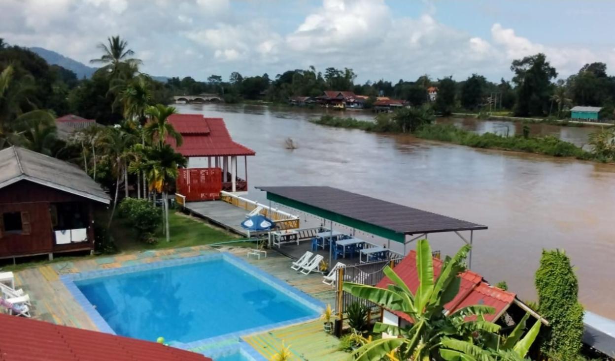 Pan Guest House Donkhone Ban Donsom Esterno foto